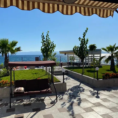 Villa Costa 1 Kariani